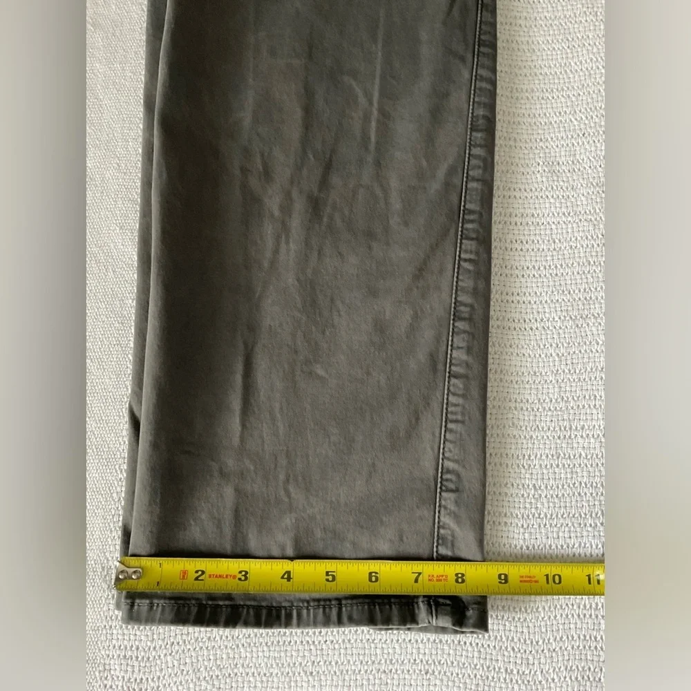American Eagle Outfitters Gray Straight Leg Jeans